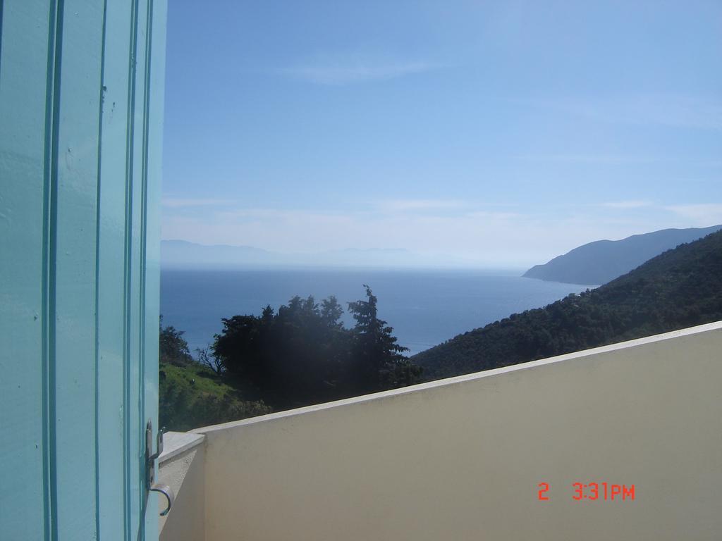 Villa Frederike In Alonissos Old Town Alónnisos Екстериор снимка