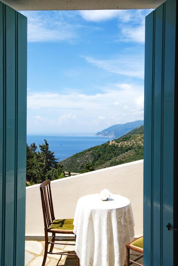 Villa Frederike In Alonissos Old Town Alónnisos Екстериор снимка