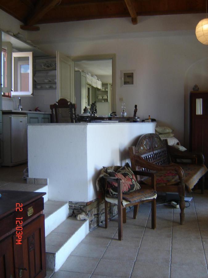 Villa Frederike In Alonissos Old Town Alónnisos Екстериор снимка